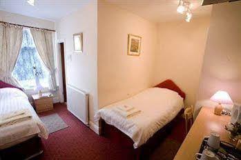Hawthorn Hotel Редклифф Экстерьер фото