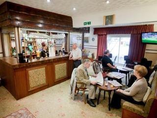 Hawthorn Hotel Редклифф Экстерьер фото
